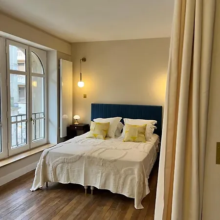 Loft Me - Entre Art Deco Et Loft A L'Americaine Perigueux Exterior photo